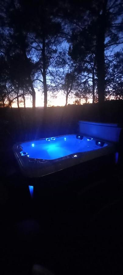 Gite Avec Spa Jacuzzi Au Coeur De Provence Cote D'Azur Saint-Antonin-du-Var Eksteriør bilde